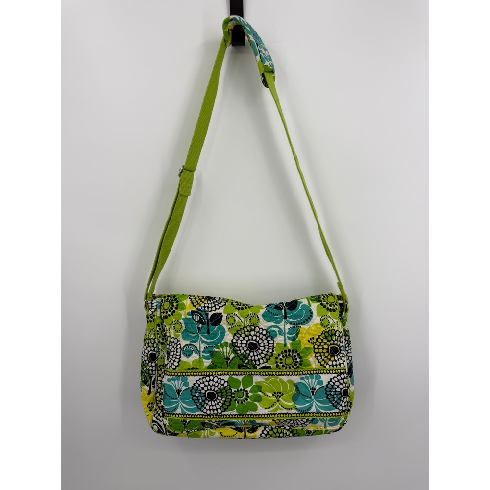 Vera Bradley Lime's Up Messenger‎ laptop Bag Green Floral Quilted Crossbody